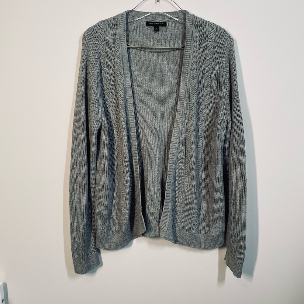 Banana Republic gray cardigan size M